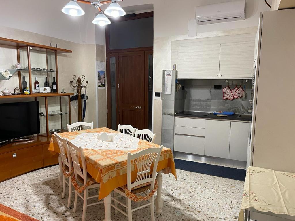 Appartamento Casa Da Zia Grazia Martina Franca Esterno foto
